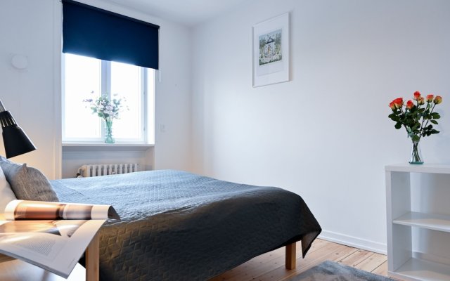 Modern 2 Bedroom Apartment In The Family Friendly Suburbs Of Copenhagen