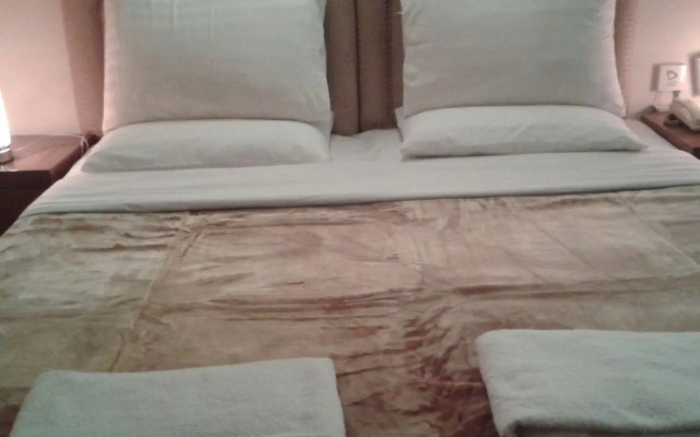 Al Raein Hotel Apartments