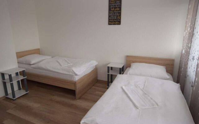AB Apartment 119
