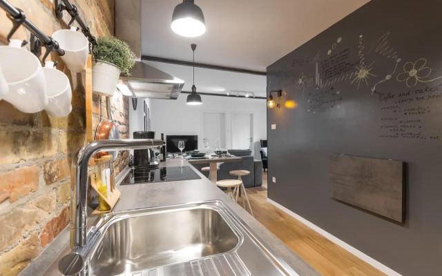 Stylish Urban Oasis