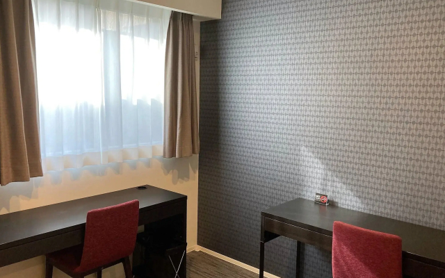 Smart Place Inn Kyoto Nijojo-mae Station