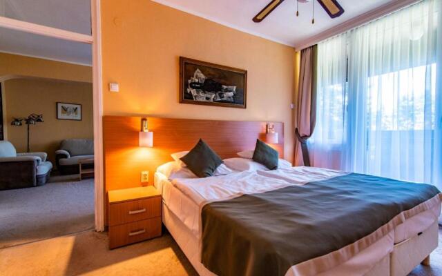 Hotel Jogar