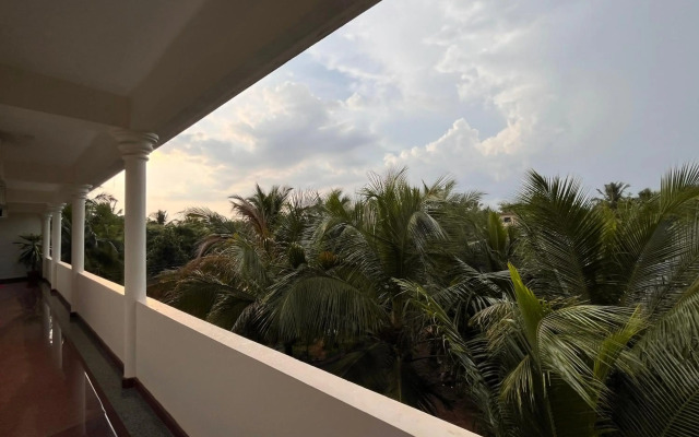 Morjim Sunset Hotel