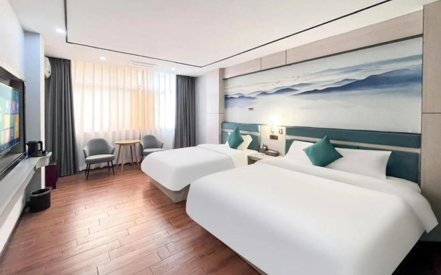 Haifu Light Luxury Hotel