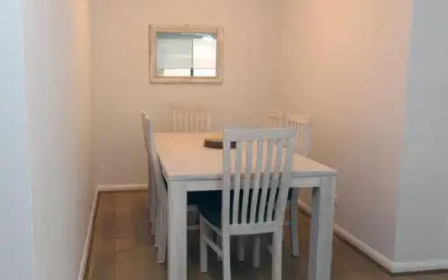 Breakers 8 - Main Beach Location!