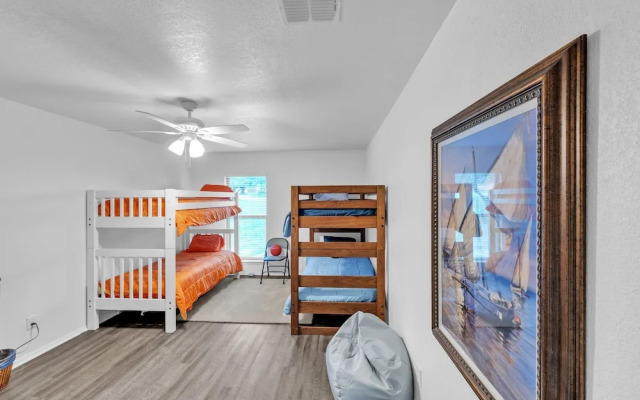 Lake House At Granbury 3 Bedroom Home