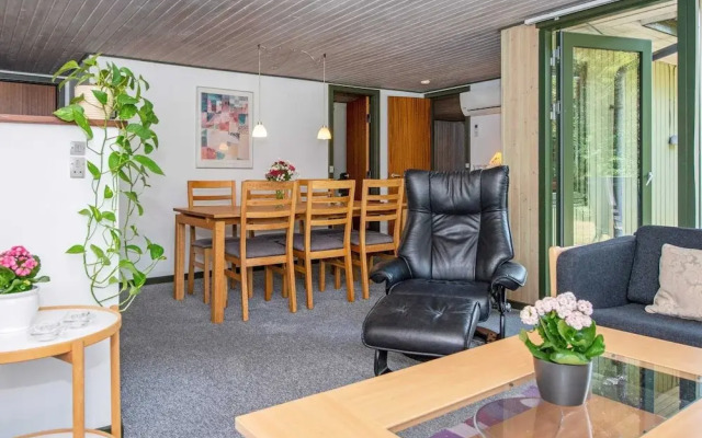 6 Person Holiday Home in Ebeltoft-by Traum