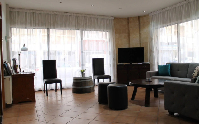 Roseum Boutique Hotel