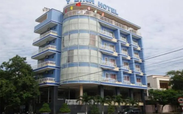Y Linh Hotel