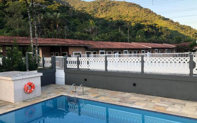 Hotel Nosso Cantinho