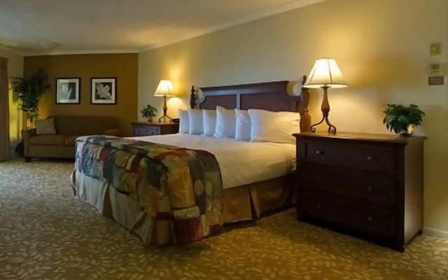 Weathervane Terrace Inn and Suites