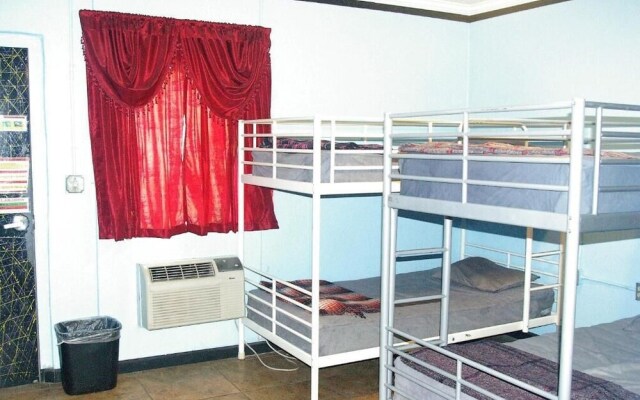 Bungalows Hostel