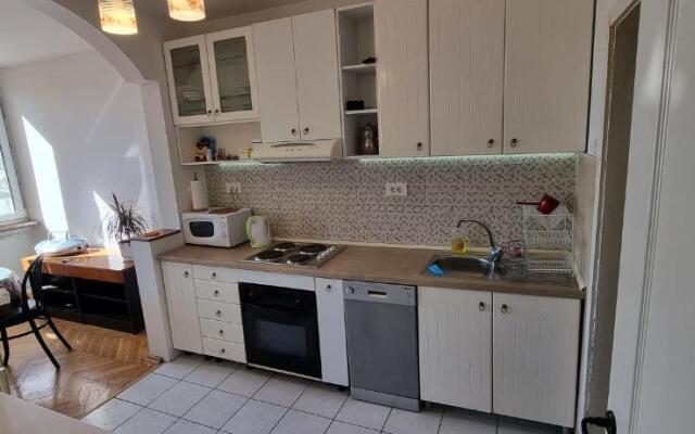 Risto Apartment
