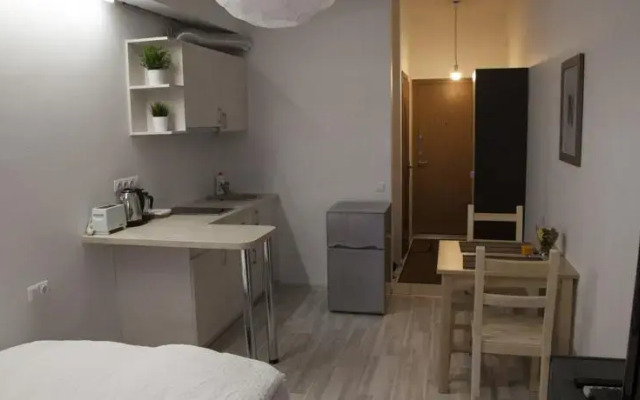 Cozy Microloft (2nd fl)