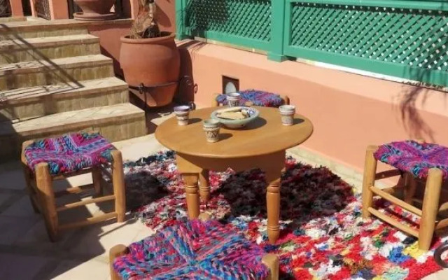 Riad La Douiria