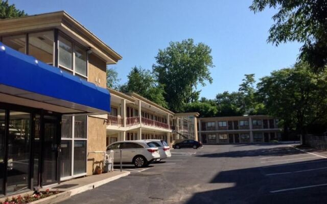 Americas Best Value Inn Albany W