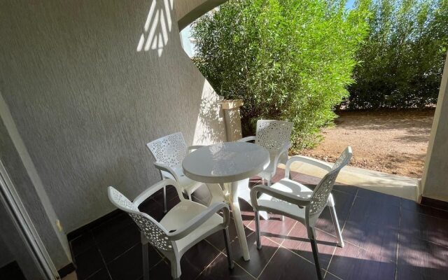 Apartment in Porto Sharm with Garden