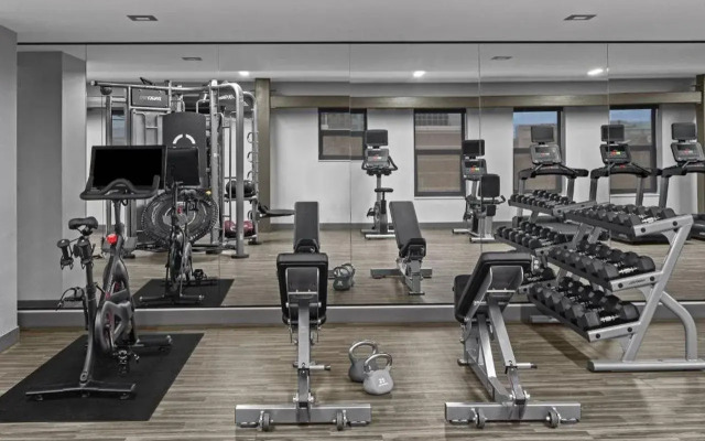 AC Hotel by Marriott Columbus Downtown