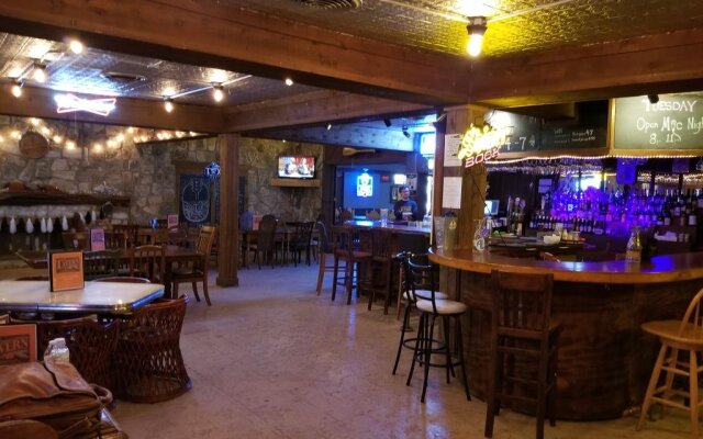 The Lodge at Cypress Falls
