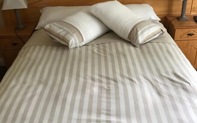 Derreen Tighue House