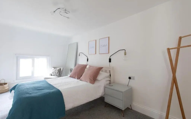 Sea Front Apartment
