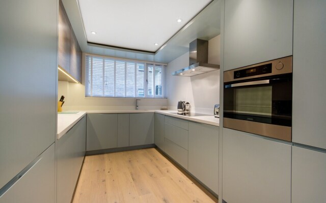 Modern Oasis Apartment