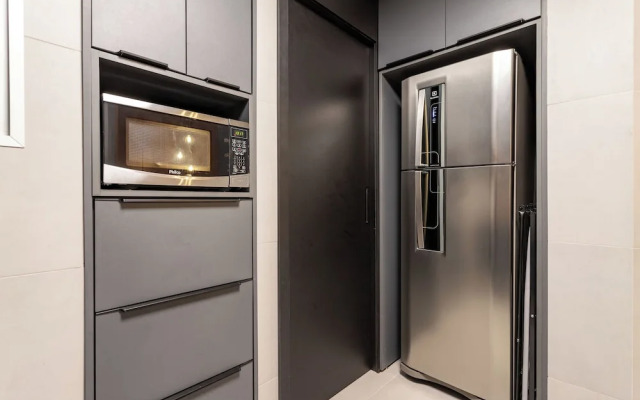 5 minutos da Praia do Leblon - AP302