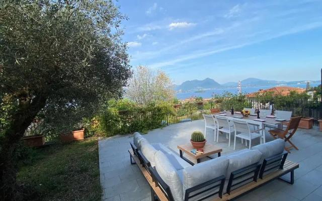 teresita in baveno with 3 bedrooms and 2 bathrooms