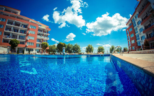 Fort Noks Grand Resort