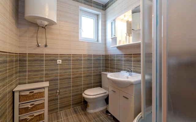 Awesome Apartment in Seline With 1 Bedrooms and Wifi