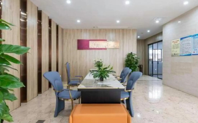 Kunshan Kaiyue Business Hotel