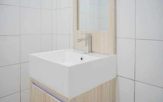 Cozy Emerald Bintaro Studio Apartment near British International School