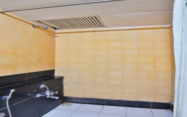 OYO 12945 Hotel President