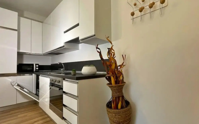 Apt for 4 With Gym, Bovisa Milan