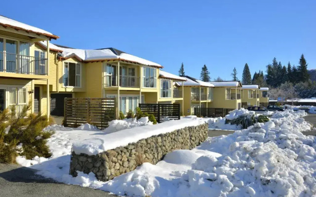 RESIDENCE