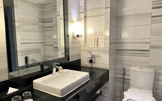 Luxent Hotel