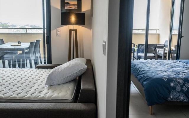 Superbe T2 climatisé, proche plage - belle vue mer