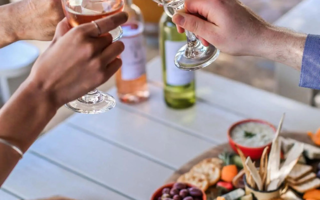 Le Pommier Wine Estate