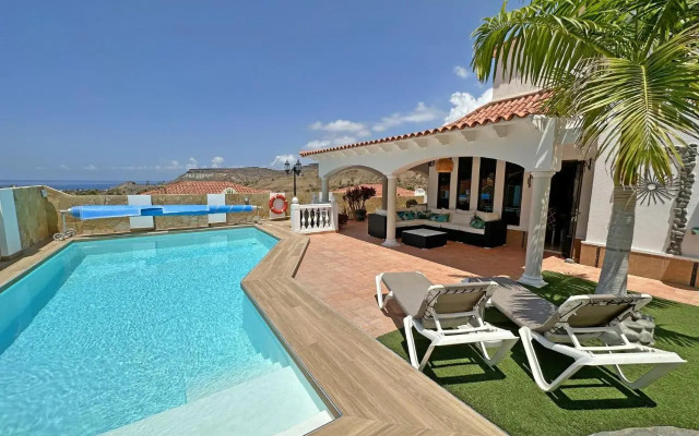 Luxury Villa Lucia