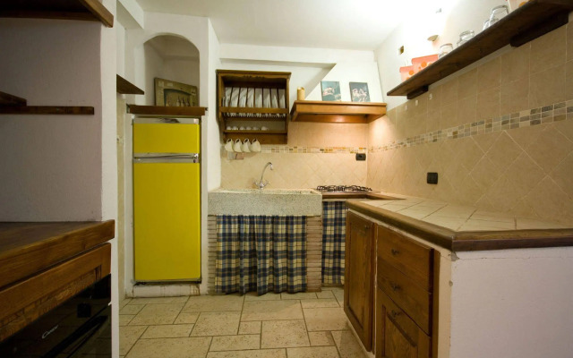 Follonica Apartments