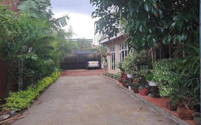 Lux Suites Utawala Private Residence