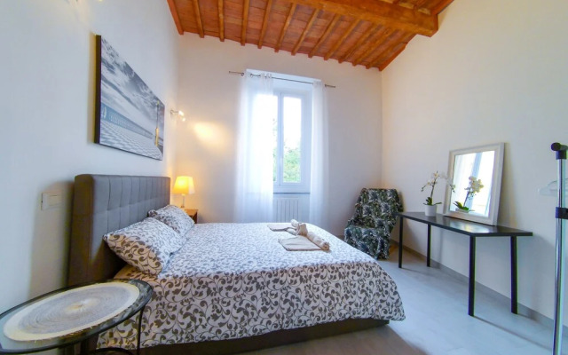 Livorno City Center Experience