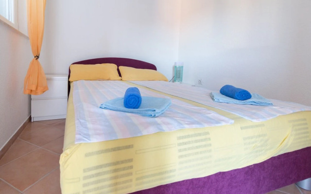 Apartment Complex Divino