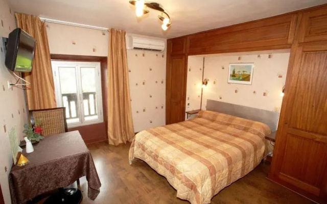 Auberge De L'Helix