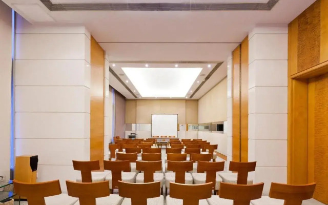 Rambler Garden Hotel