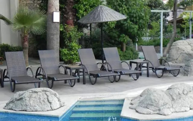 SunBlue Apart Hotel