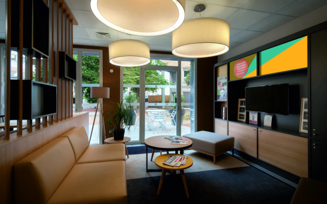 B&B HOTEL Lyon Caluire Cité Internationale