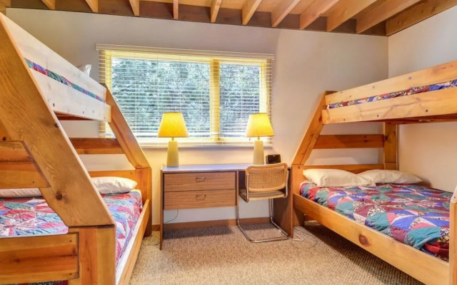 Meadow 21 2 Br condo by RedAwning