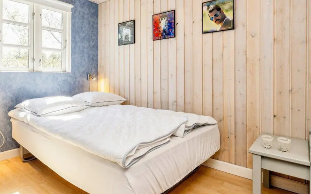 6 Person Holiday Home in Blokhus