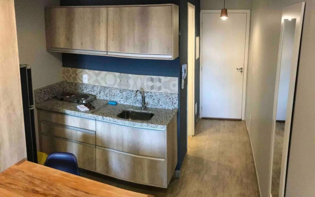 Flat 317 Granja Cotia Wi-Fi equipado e funcional
